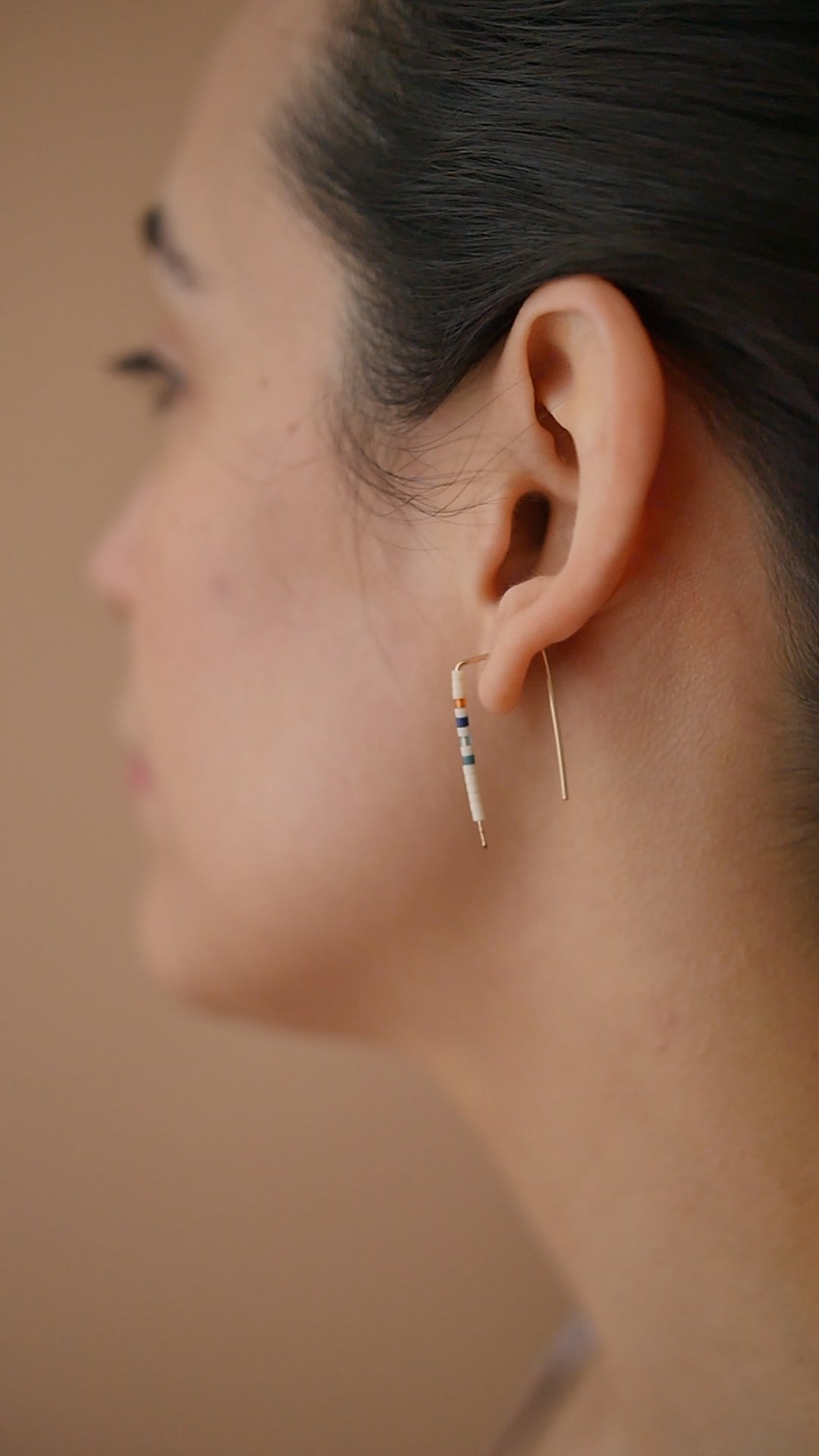 Chiyo - 14 KT Gold Bar Studs