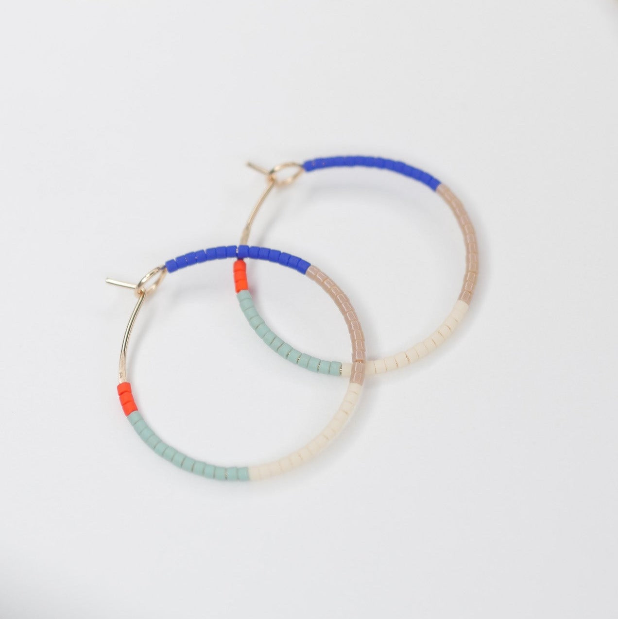 Aine - 1.25" & 1.75" 14 KT Gold Hoops