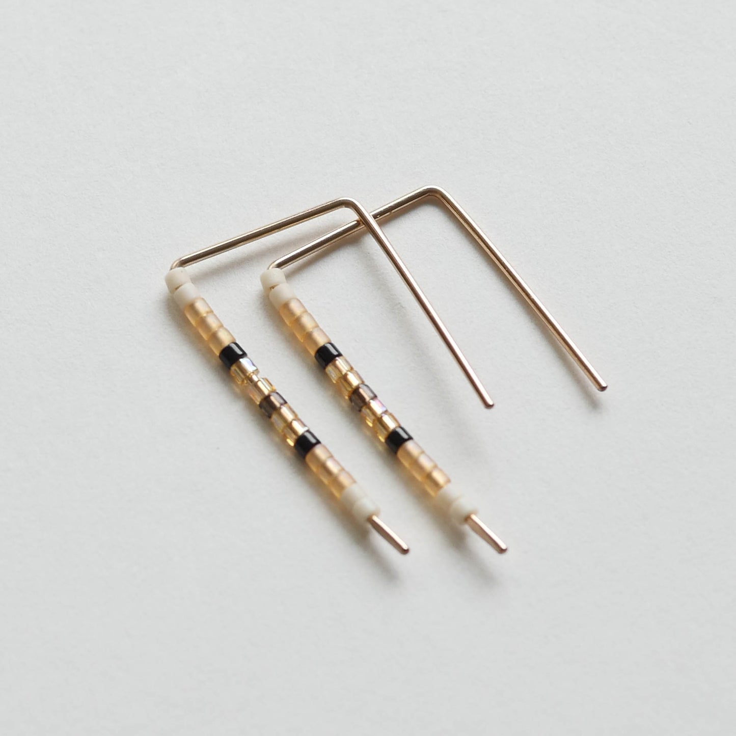 Aoife - 14 KT Gold Bar Studs