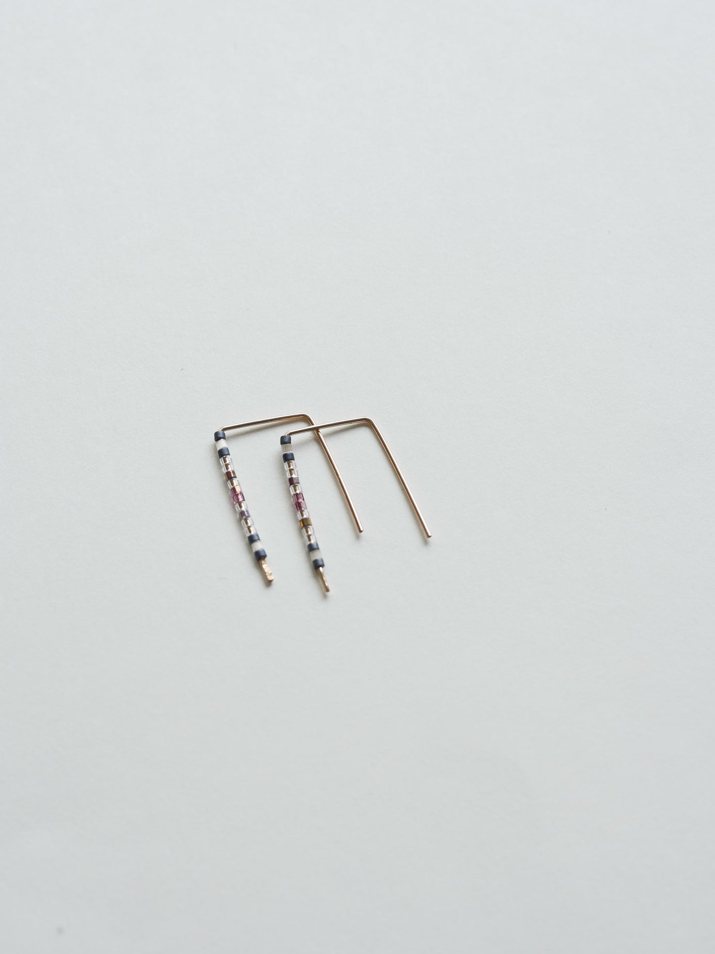 Ulrika - 14 KT Gold Bar Studs